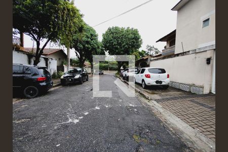 Casa de condomínio à venda com 110m², 3 quartos e 1 vagaCondomínio