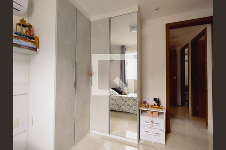 Casa de condomínio à venda com 110m², 3 quartos e 1 vagaQuarto 2