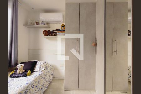 Casa de condomínio à venda com 110m², 3 quartos e 1 vagaQuarto 2