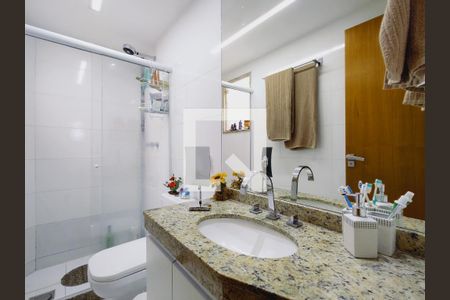 Casa de condomínio à venda com 110m², 3 quartos e 1 vagaBanheiro da Suíte