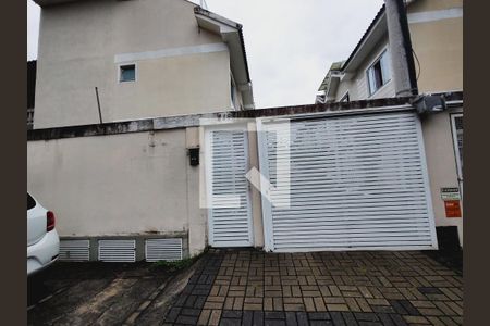 Casa de condomínio à venda com 110m², 3 quartos e 1 vagaCondomínio