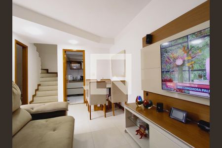 Sala  de casa de condomínio à venda com 3 quartos, 110m² em Freguesia de Jacarepaguá, Rio de Janeiro