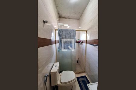 Casa à venda com 290m², 5 quartos e 3 vagas Casa à venda com 290m², 5 quartos e 3 vagasBanheiro da Suíte 1