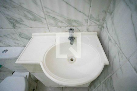 Casa à venda com 149m², 3 quartos e 2 vagas Casa à venda com 149m², 3 quartos e 2 vagasBanheiro Casa 2