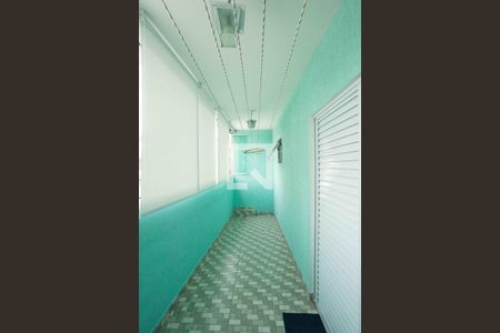 Casa à venda com 149m², 3 quartos e 2 vagas Casa à venda com 149m², 3 quartos e 2 vagasVaranda Casa 3