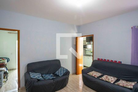 Casa à venda com 149m², 3 quartos e 2 vagas Casa à venda com 149m², 3 quartos e 2 vagasSala Casa 3