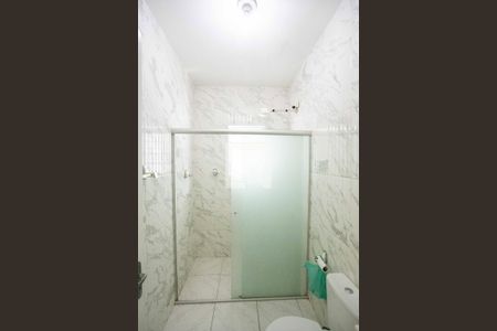 Casa à venda com 149m², 3 quartos e 2 vagas Casa à venda com 149m², 3 quartos e 2 vagasBanheiro Casa 2