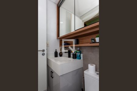 Banheiro de apartamento à venda com 2 quartos, 40m² em Liberdade, São Paulo