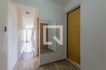 Casa à venda com 190m², 2 quartos e 2 vagasHall