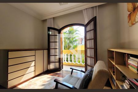 Casa à venda com 295m², 4 quartos e 4 vagas Casa à venda com 295m², 4 quartos e 4 vagasSuíte