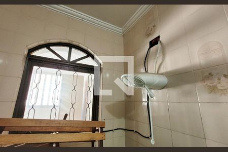 Casa à venda com 295m², 4 quartos e 4 vagas Casa à venda com 295m², 4 quartos e 4 vagasBanheiro