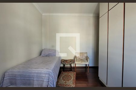 Casa à venda com 295m², 4 quartos e 4 vagas Casa à venda com 295m², 4 quartos e 4 vagasQuarto 3