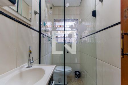 Banheiro de casa à venda com 3 quartos, 300m² em Jardim Tietê, São Paulo