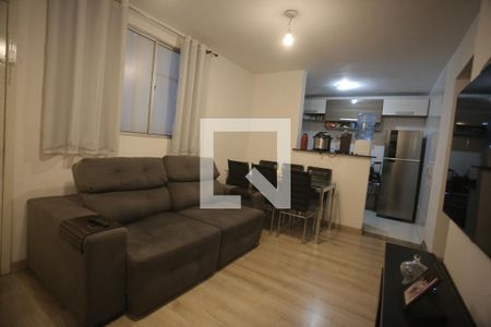 Sala  de apartamento à venda com 2 quartos, 60m² em Camargos, Belo Horizonte