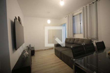 Sala  de apartamento à venda com 2 quartos, 60m² em Camargos, Belo Horizonte