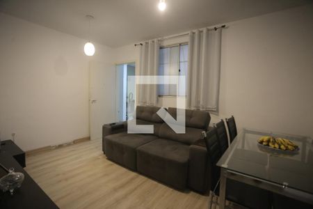 Sala  de apartamento à venda com 2 quartos, 60m² em Camargos, Belo Horizonte