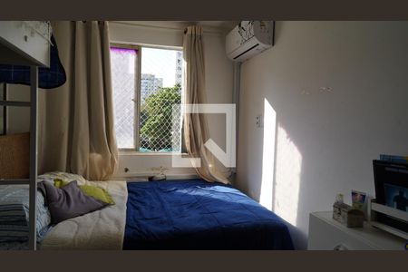 Quarto 1 de apartamento para alugar com 2 quartos, 62m² em Barra Olímpica, Rio de Janeiro