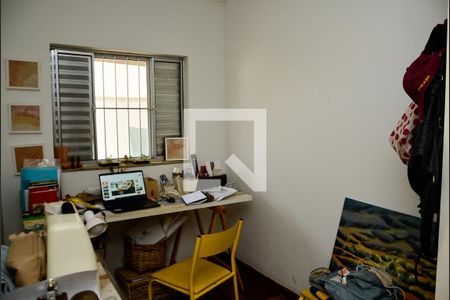 Casa de condomínio para alugar com 300m², 5 quartos e 4 vagasSuíte Térreo