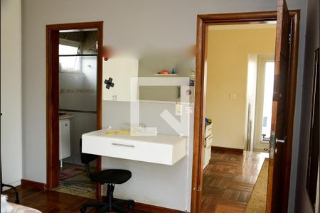 Casa de condomínio para alugar com 300m², 5 quartos e 4 vagasQuarto I