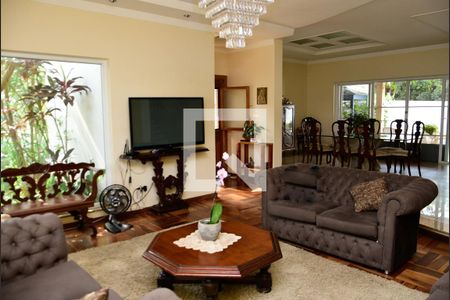 Sala de casa de condomínio para alugar com 5 quartos, 300m² em Jardim Residencial Parque da Floresta, Sumaré