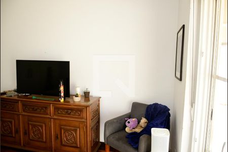 Casa de condomínio para alugar com 300m², 5 quartos e 4 vagasSuíte Térreo