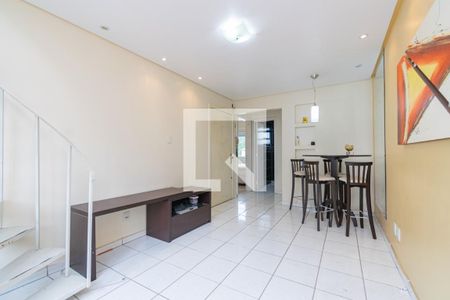 Sala de apartamento para alugar com 1 quarto, 90m² em Partenon, Porto Alegre