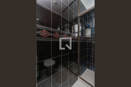 Banheiro de apartamento para alugar com 1 quarto, 90m² em Partenon, Porto Alegre