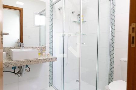 Casa de condomínio à venda com 137m², 2 quartos e 2 vagasBanheiro Social