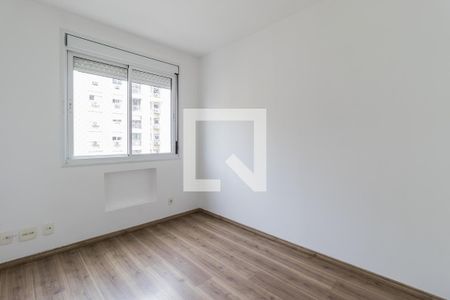 Dormitório de apartamento à venda com 2 quartos, 62m² em Vila Ipiranga, Porto Alegre