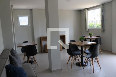 Apartamento para alugar com 27m², 1 quarto e sem vagaÁrea comum - Salão de festas