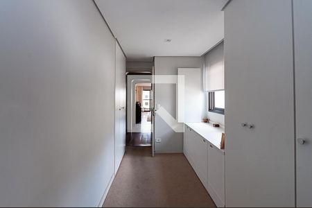 Apartamento à venda com 440m², 4 quartos e 4 vagasCorredor Suites