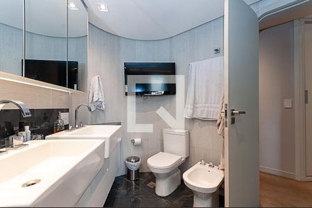 Apartamento à venda com 440m², 4 quartos e 4 vagasBanheiro Suíte Master