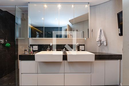 Apartamento à venda com 440m², 4 quartos e 4 vagasBanheiro Suíte Master