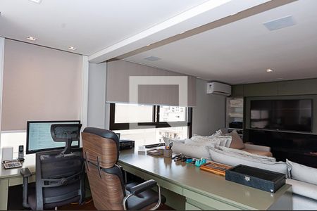 Apartamento à venda com 440m², 4 quartos e 4 vagasHome Thater