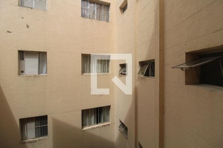 Vista Sala de apartamento para alugar com 2 quartos, 70m² em Vila Nogueira, Campinas