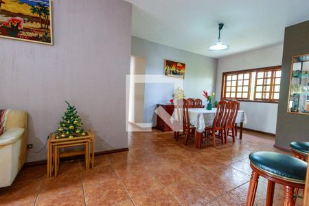 Casa para alugar com 310m², 4 quartos e 3 vagasSala de jantar