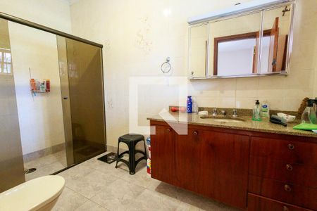 Casa para alugar com 310m², 4 quartos e 3 vagasBanheiro