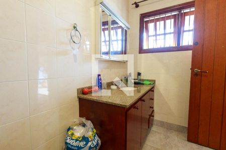 Casa para alugar com 310m², 4 quartos e 3 vagasBanheiro