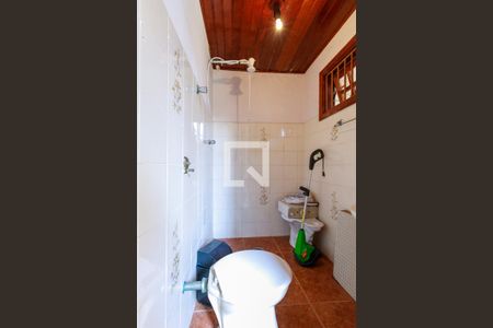 Casa para alugar com 310m², 4 quartos e 3 vagasBanheiro de Serviço