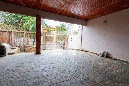 Casa para alugar com 310m², 4 quartos e 3 vagasÁrea externa