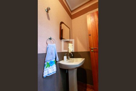 Casa para alugar com 310m², 4 quartos e 3 vagasLavabo