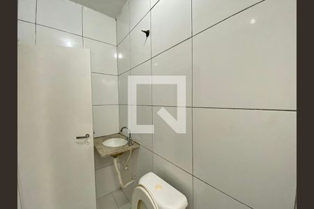 Casa à venda com 500m², 8 quartos e sem vagaBanheiro da Kitnet 7