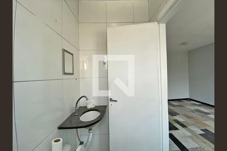 Casa à venda com 500m², 8 quartos e sem vagaBanheiro da Kitnet 1