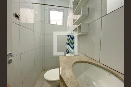 Casa à venda com 500m², 8 quartos e sem vagaBanheiro da Kitnet 2