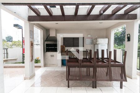 Apartamento à venda com 52m², 2 quartos e 1 vagaÁrea comum