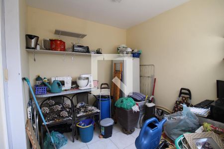 Apartamento para alugar com 90m², 2 quartos e 1 vagaDependência