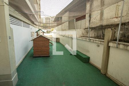 Apartamento para alugar com 60m², 2 quartos e 1 vaga Apartamento para alugar com 60m², 2 quartos e 1 vagaÁrea comum - Playground