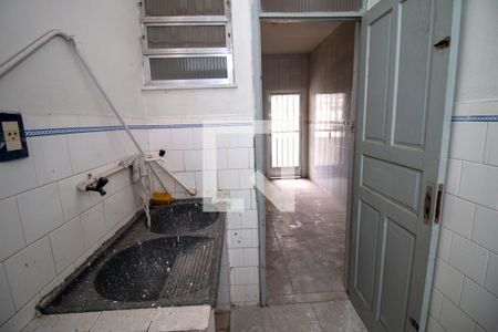 Apartamento para alugar com 70m², 2 quartos e 1 vagaÁrea de Serviço