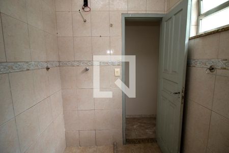 Apartamento para alugar com 70m², 2 quartos e 1 vagaBanheiro