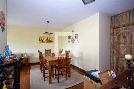 Sala de apartamento para alugar com 3 quartos, 140m² em Ingá, Niterói